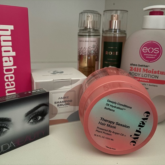 Women bundle - Picture 2 of 2